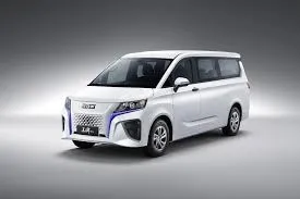 Electric people mover (MPV)